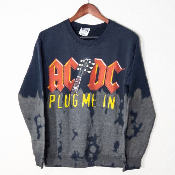 AC/DC Women’s Plug Me In Bleach Dyed Sweatshirt Soft Grunge Band Tee Style Sz S - Picture 1 of 7